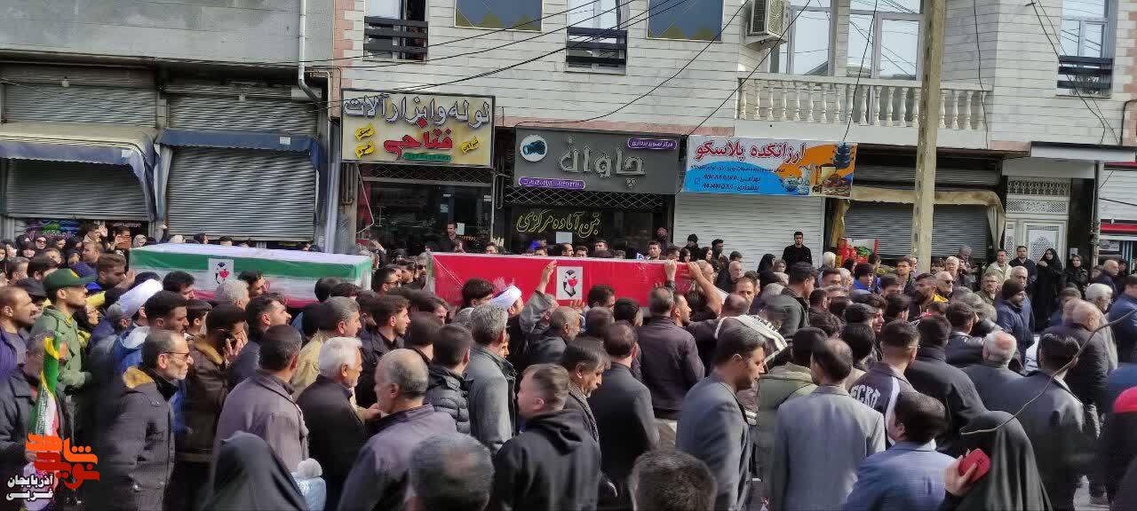 تشییع با شکوه دو شهید والامقام در شهرستان تکاب