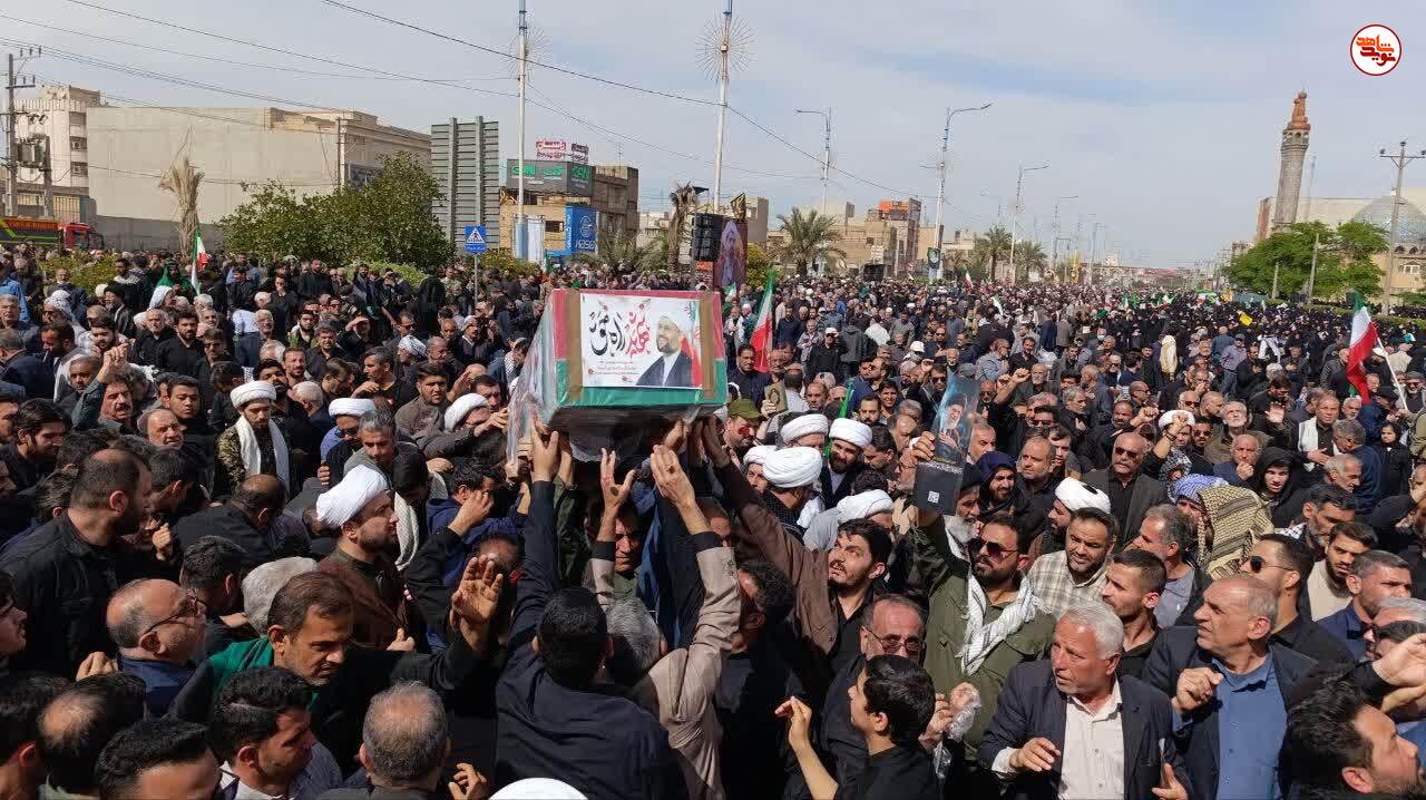 گزارش تصویری/ آیین تشییع پیکر چهار شهید مدافع وطن در اهواز گزارش تصویری/ آیین تشییع پیکر چهار شهید مدافع وطن در اهواز