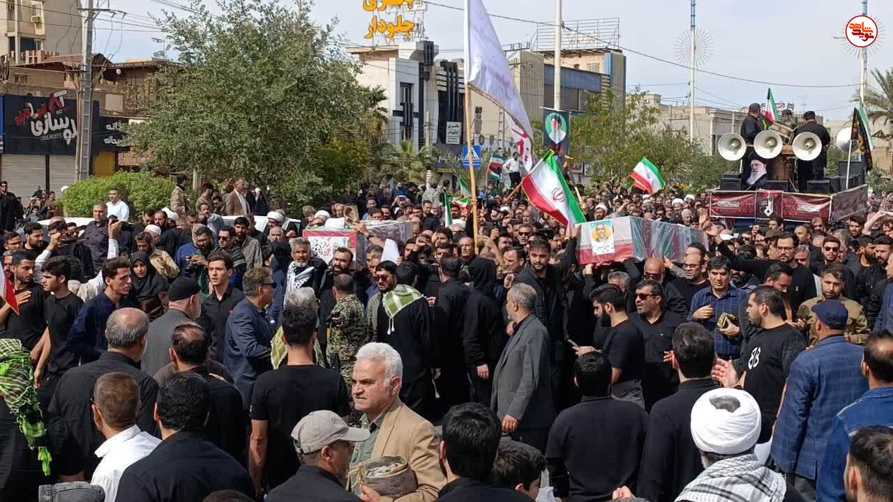گزارش تصویری/ آیین تشییع پیکر چهار شهید مدافع وطن در اهواز گزارش تصویری/ آیین تشییع پیکر چهار شهید مدافع وطن در اهواز