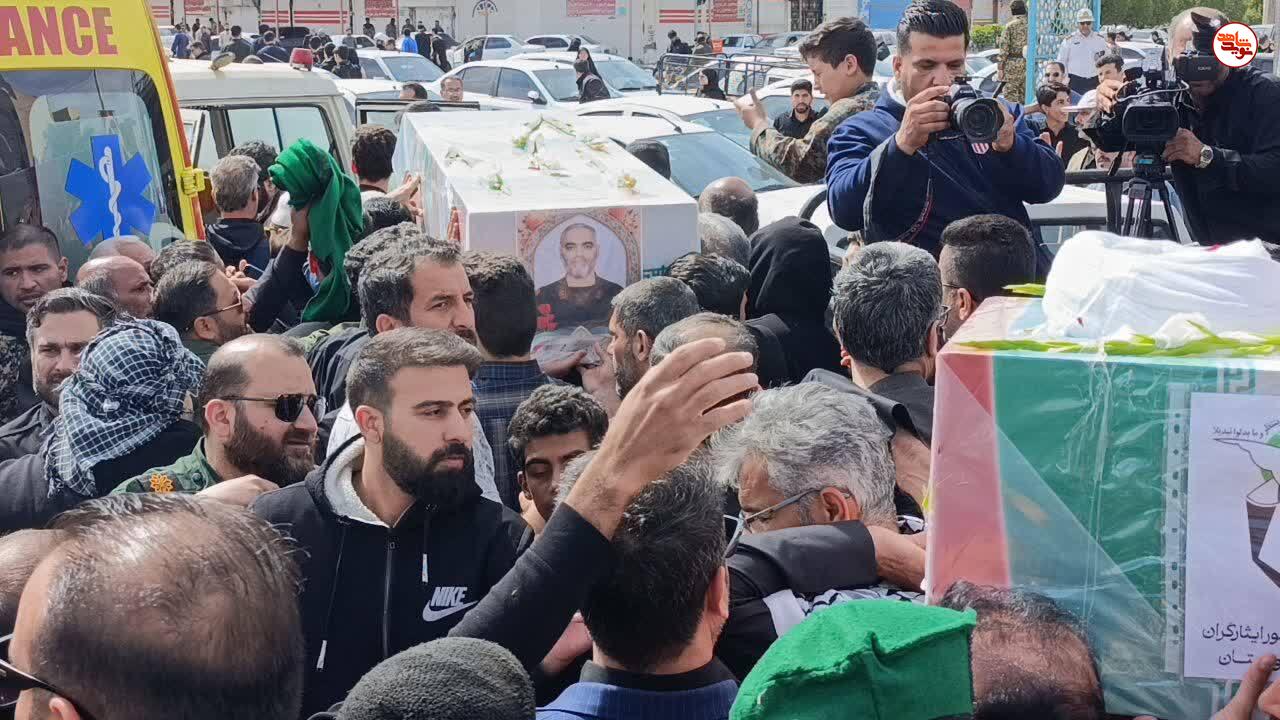 گزارش تصویری/ آیین تشییع پیکر چهار شهید مدافع وطن در اهواز گزارش تصویری/ آیین تشییع پیکر چهار شهید مدافع وطن در اهواز