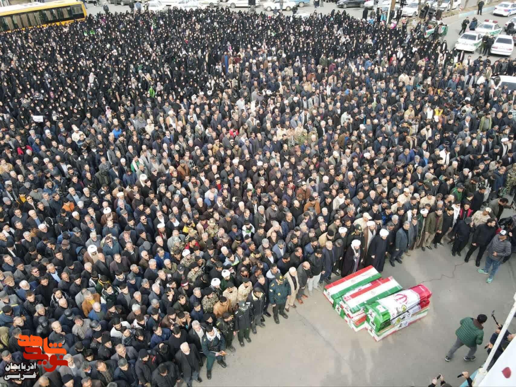 حضور با شکوه تشییع پیکر مطهر شهدای