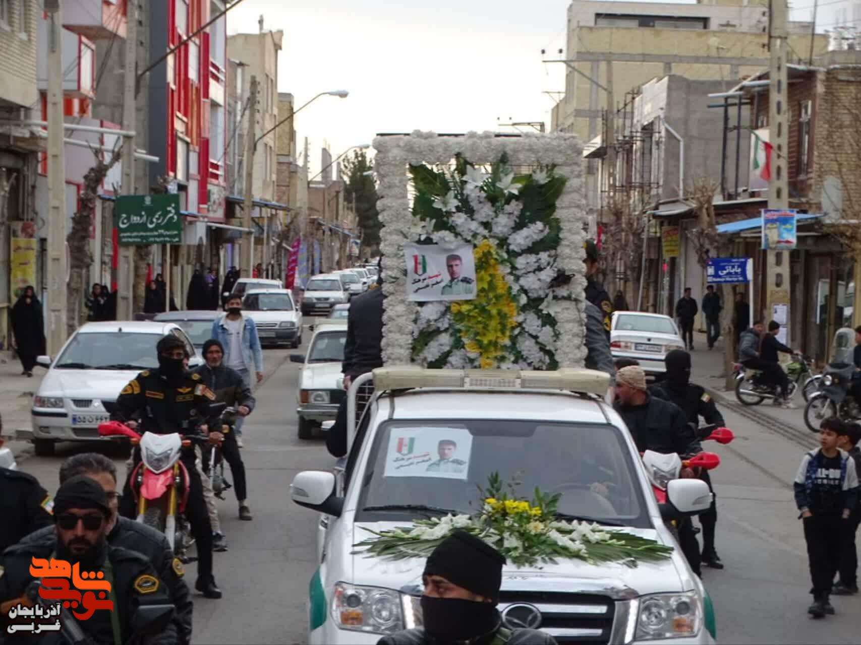 مراسم باشکوه تشییع پیکرسرهنگ اصغر نعیمی درروستای قپچاق