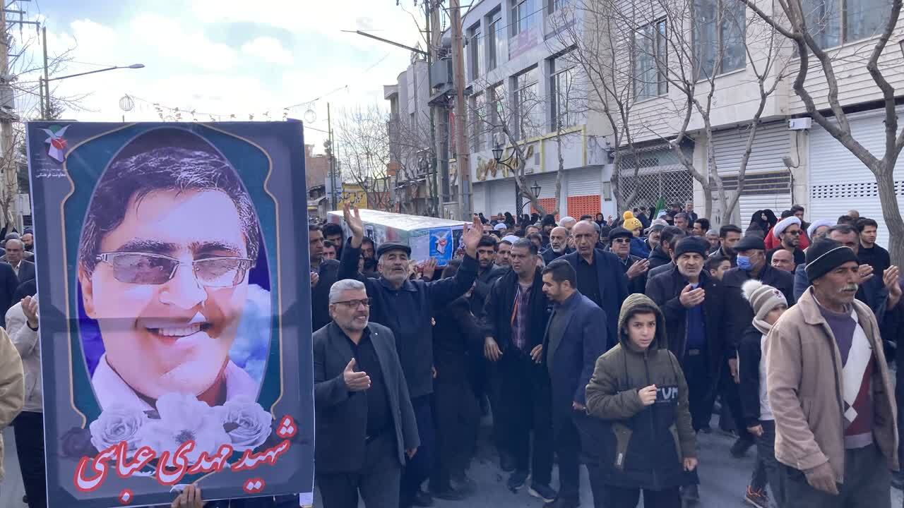چهارمحالوبختیاری در سوگ دو شهید؛ پیکر «مهدی عباسی» در برجویی و «جعفر حاتمینیا» در میانکوه آرام گرفتند چهارمحالوبختیاری در سوگ دو شهید؛ پیکر «مهدی عباسی» در برجویی و «جعفر حاتمینیا» در میانکوه آرام گرفتند