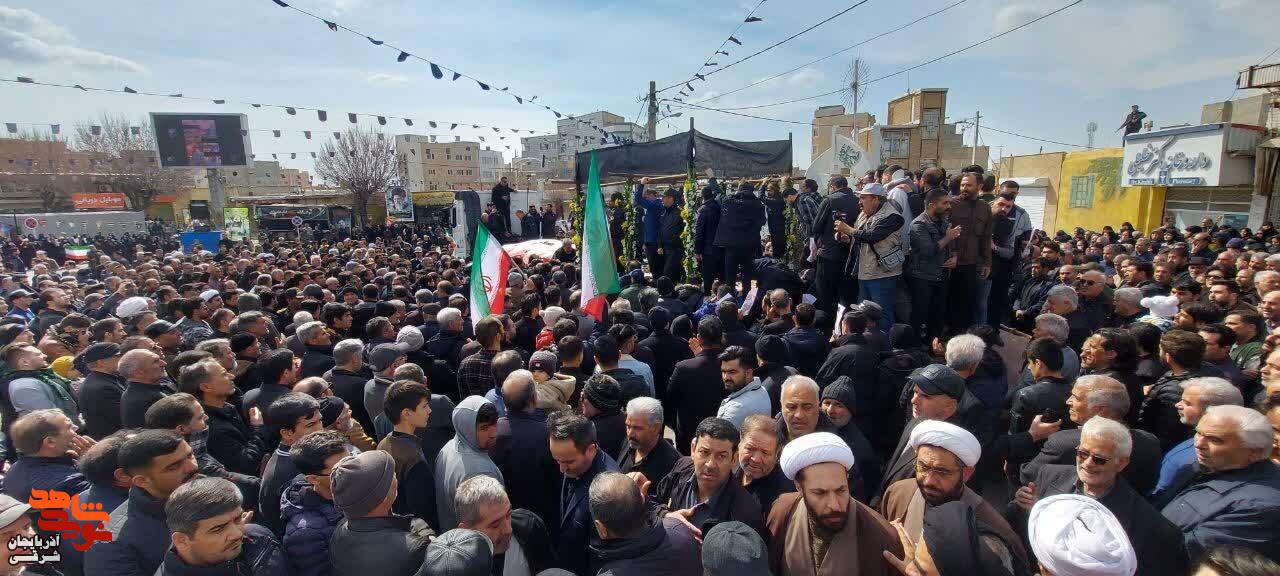 تشییع شهدای کلانتری ۱۴ خامنه برگزار شد تشییع شهدای کلانتری ۱۴ خامنه برگزار شد