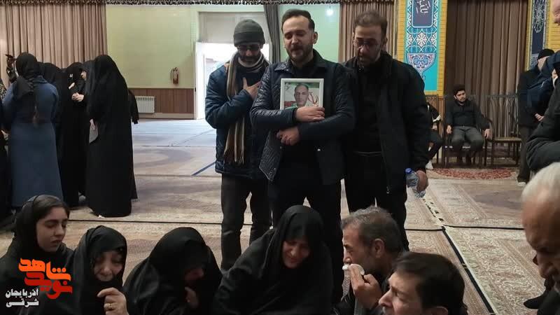 مدیرکل و کارکنان بنیاد شهید آذربایجان شرقی در کنار خانواده‌های شهدای «جنگ رمضان»