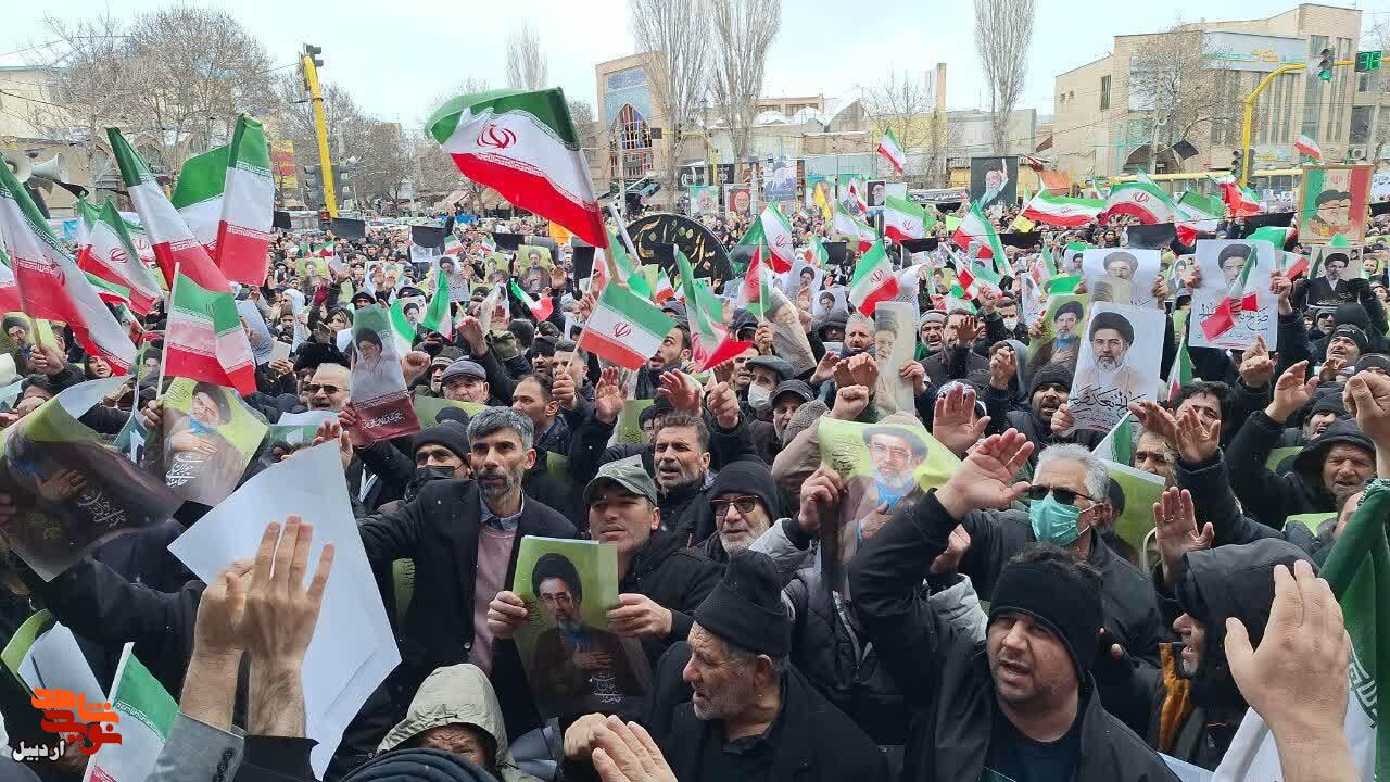 شکوه حضور و بیعت با رهبر انقلاب اسلامی در اردبیل+ عکس