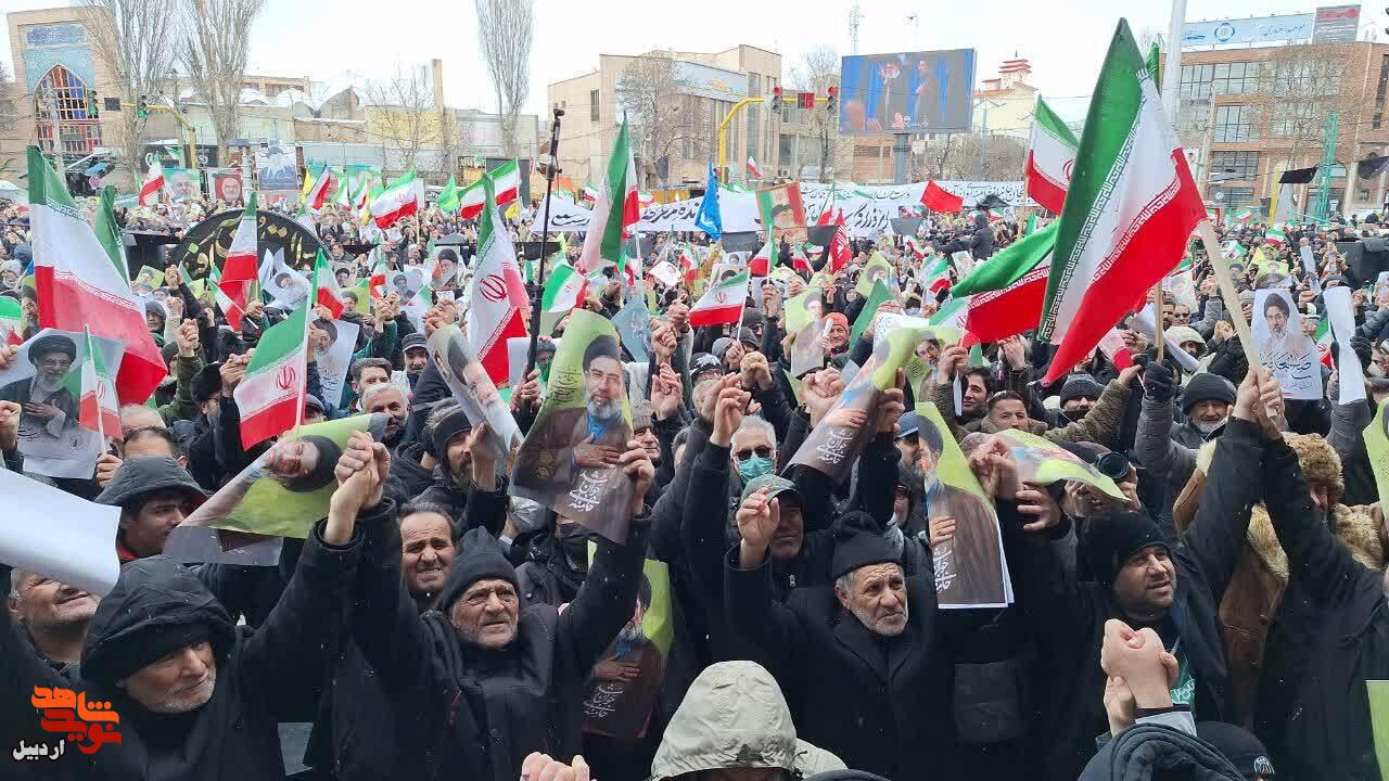 شکوه حضور و بیعت با رهبر انقلاب اسلامی در اردبیل+ عکس