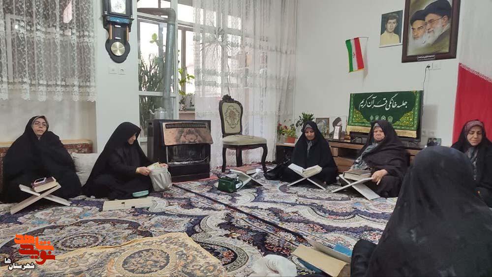 محفل جزءخوانی قرآن‌کریم در حسینیه شهید «اعتمادیان» برگزار شد+ عکس