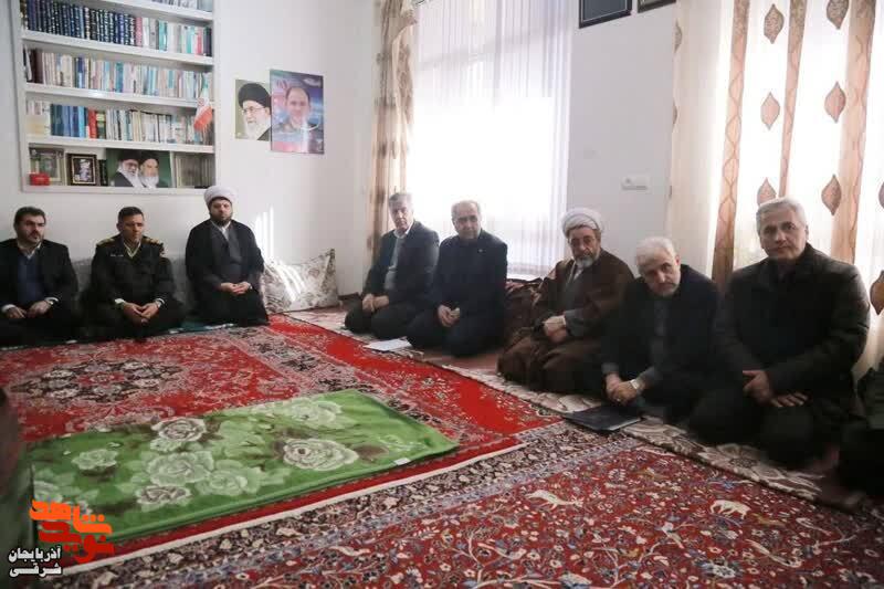 تجلیل از صبر و ایثار خانواده شهیدان حسنی و قلعه‌جوقی در ملکان