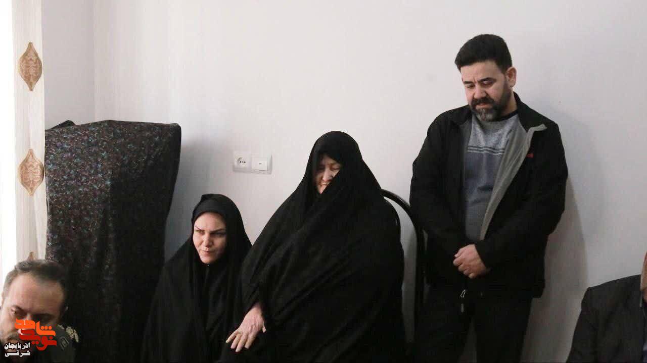 تجلیل از صبر و ایثار خانواده شهیدان حسنی و قلعه‌جوقی در ملکان