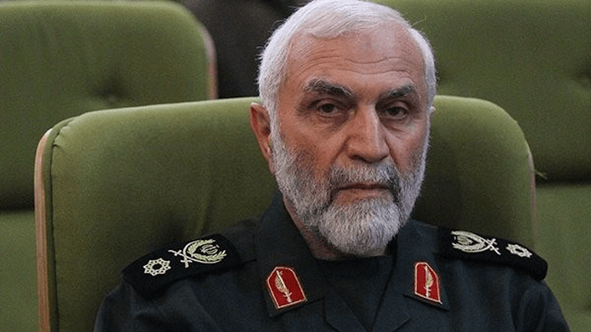 بیعت خانواده سردار شهید همدانی با رهبر معظم انقلاب