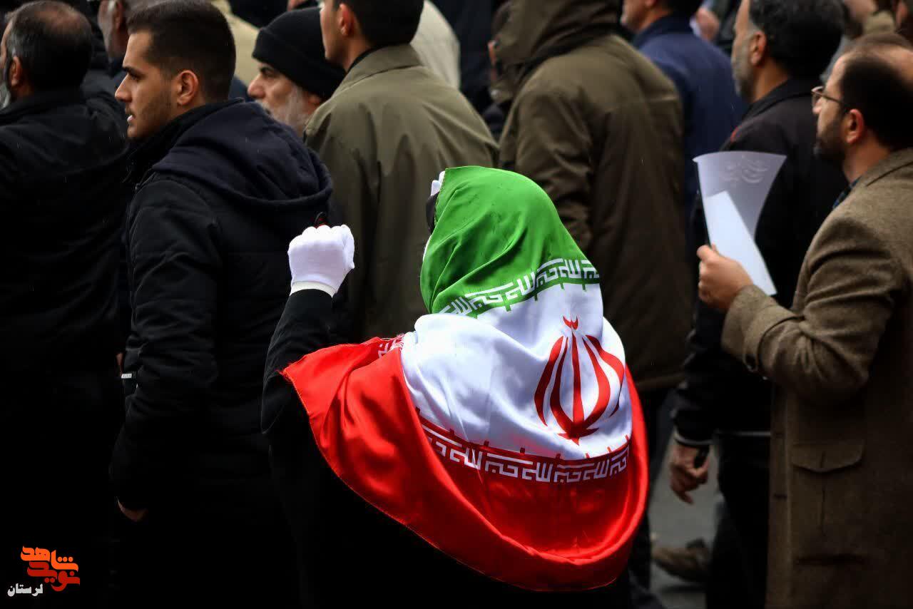 قاب‌هایی متفاوتی از راهپیمایی روز قدس در بروجرد