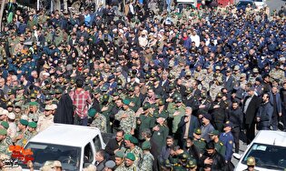 تبریز در سوگ یک پرواز/ بدرقه مردمی خلبان شهید نیروی هوایی