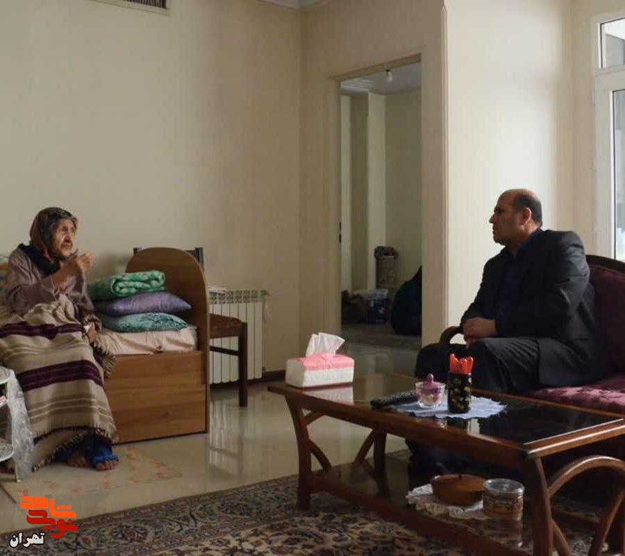 پایداری و نجابت خانوادههای شهدا، نماد استقامت ملت ماست پایداری و نجابت خانوادههای شهدا، نماد استقامت ملت ماست