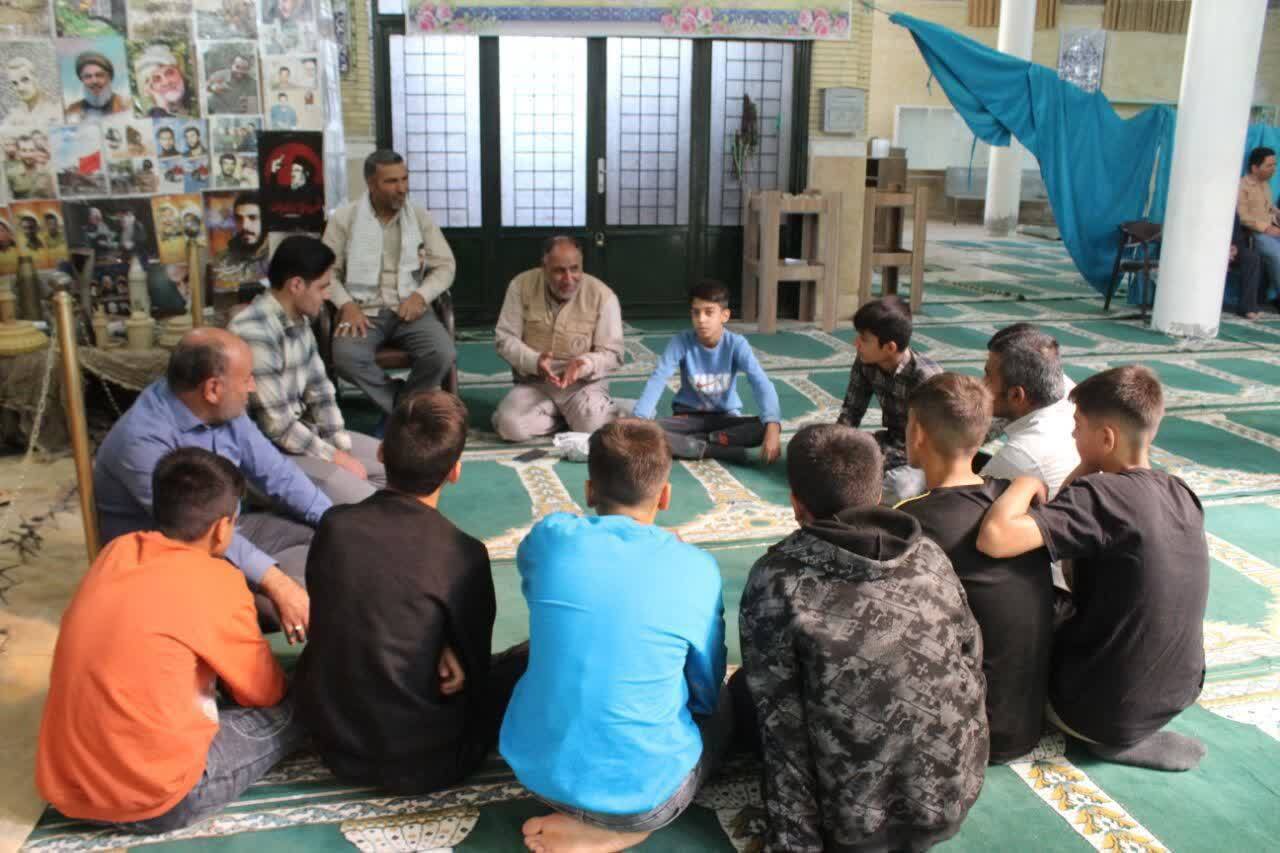 حضور پیامآوران ایثار در صحنه؛ روایت عشق و ترویج فرهنگ ایثار و شهادت در چهارمحال و بختیاری حضور پیامآوران ایثار در صحنه؛ روایت عشق و ترویج فرهنگ ایثار و شهادت در چهارمحال و بختیاری