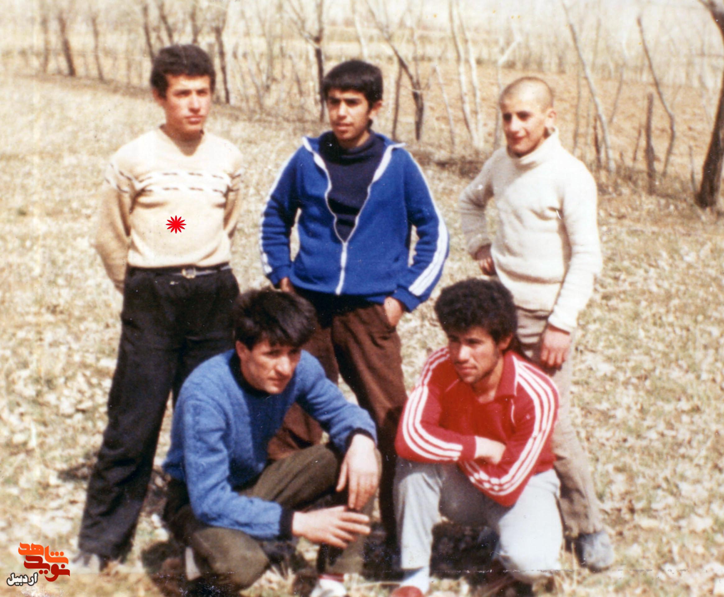 عکسهای کمتر دیده شده از شهید «سهراب عزیزی» منتشر شد عکسهای کمتر دیده شده از شهید «سهراب عزیزی» منتشر شد