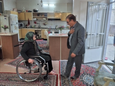 دیدار مدیرکل بنیاد شهید لرستان با ایثارگران بروجرد