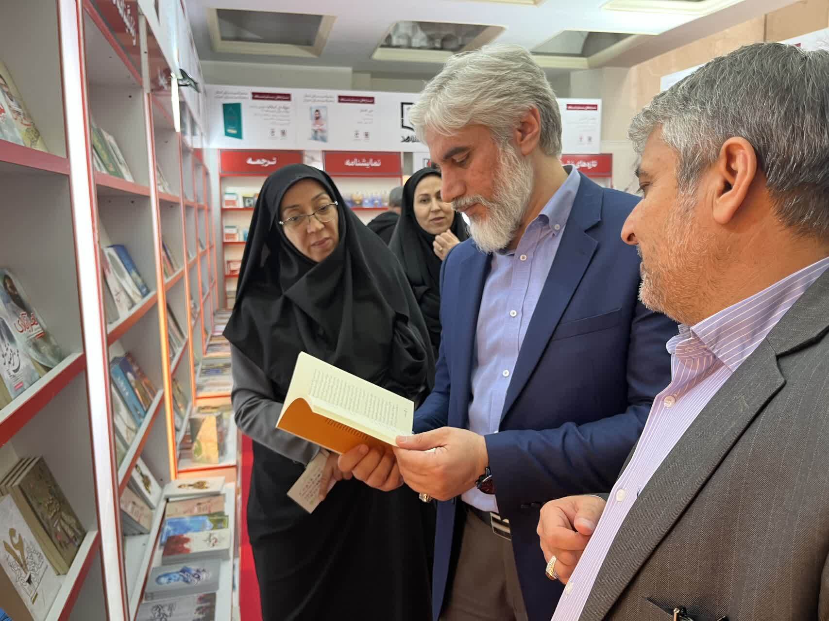 گزارش تصویری/غرفه نشر شاهد در چهارمین روز از نمایشگاه کتاب تهران