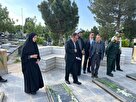 مزار شهدای «شناط و شریف آباد» گلباران و عطرافشانی شد