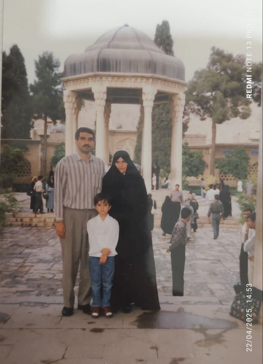 آخرین پرواز شهید مصطفوی؛ روایت همسر و فرزند خلبان حادثه بالگرد رئیس جمهور
