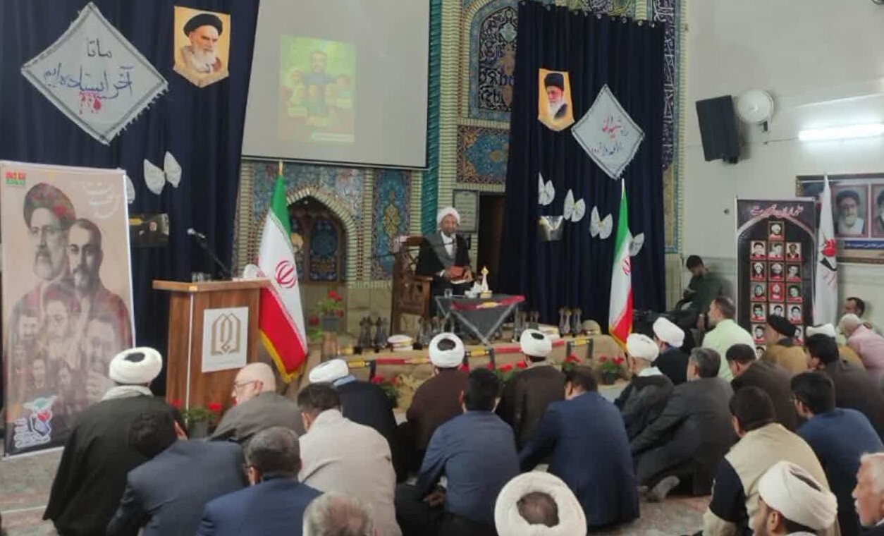 یادواره علمداران بصیرت به مناسبت نخستین سالگرد شهدای خدمت برگزار شد