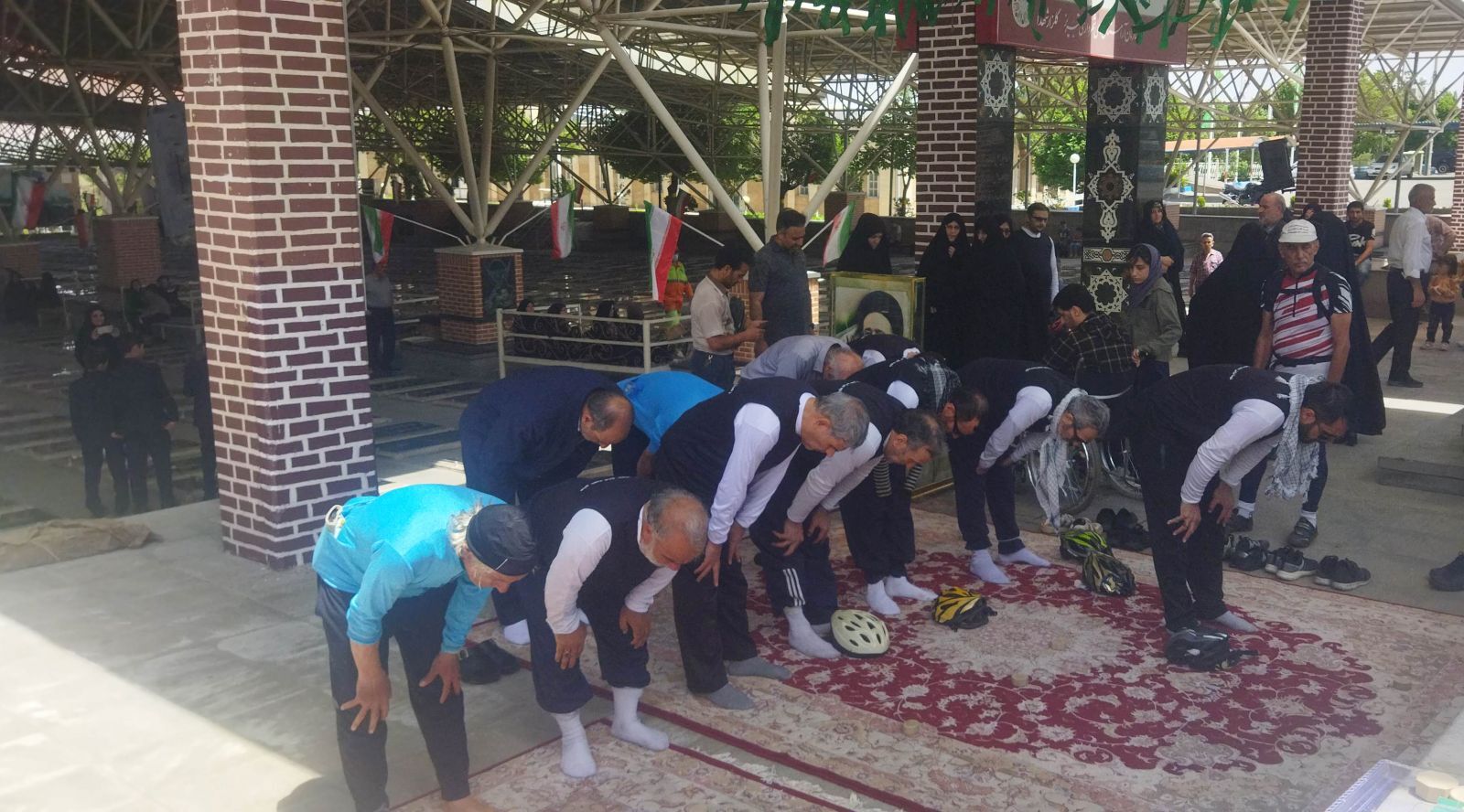 ​​​​​​​رکاب زنی جانبازان بصیر درسالگرد شهادت شهدای خدمت
