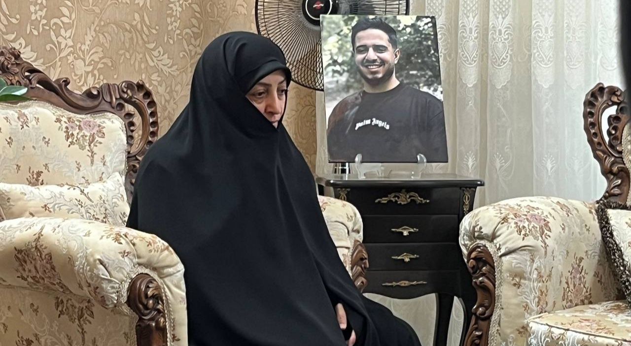 «محسن» می‌خواست پشتِ نام من باشد، حالا من پشتِ نام او ایستاده‌ام