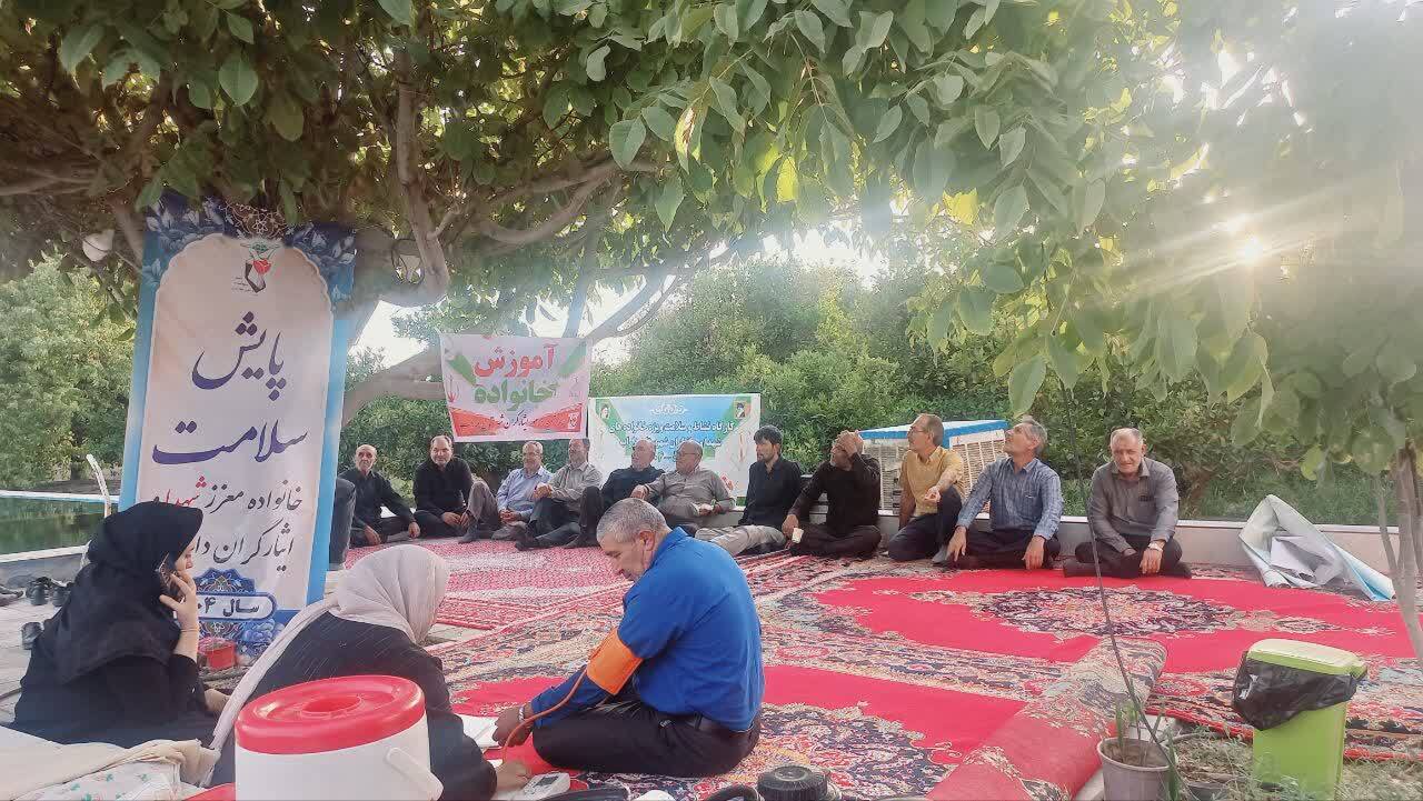 کارگاه «نشاط و سلامت» ویژه جانبازان ۵۰ تا ۶۹ درصد شهرستان داراب برگزار شد