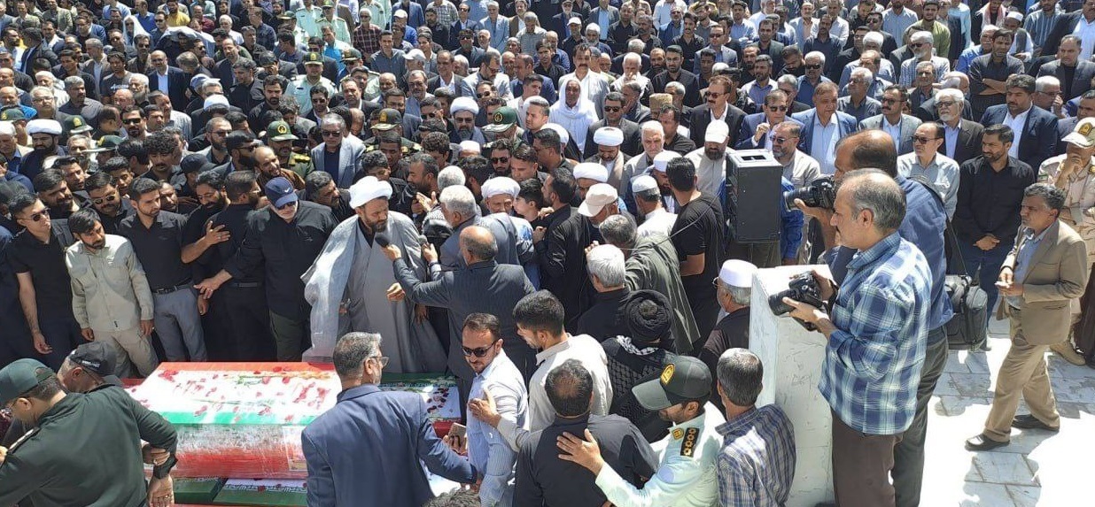 تشییع پیکر مطهر شهدای حادثه تروریستی حمله به دادگستری در زاهدان