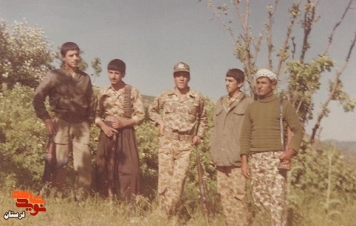 آلبوم تصاویر رزمندگان و شهدای الشتر در دوران دفاع مقدس آلبوم تصاویر رزمندگان و شهدای الشتر در دوران دفاع مقدس