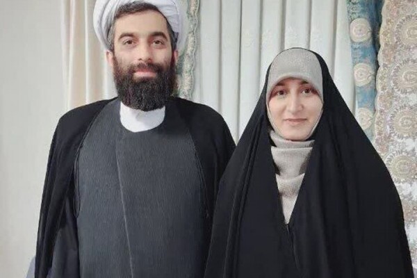 بانویی در مسیر حضرت زهرا (س)