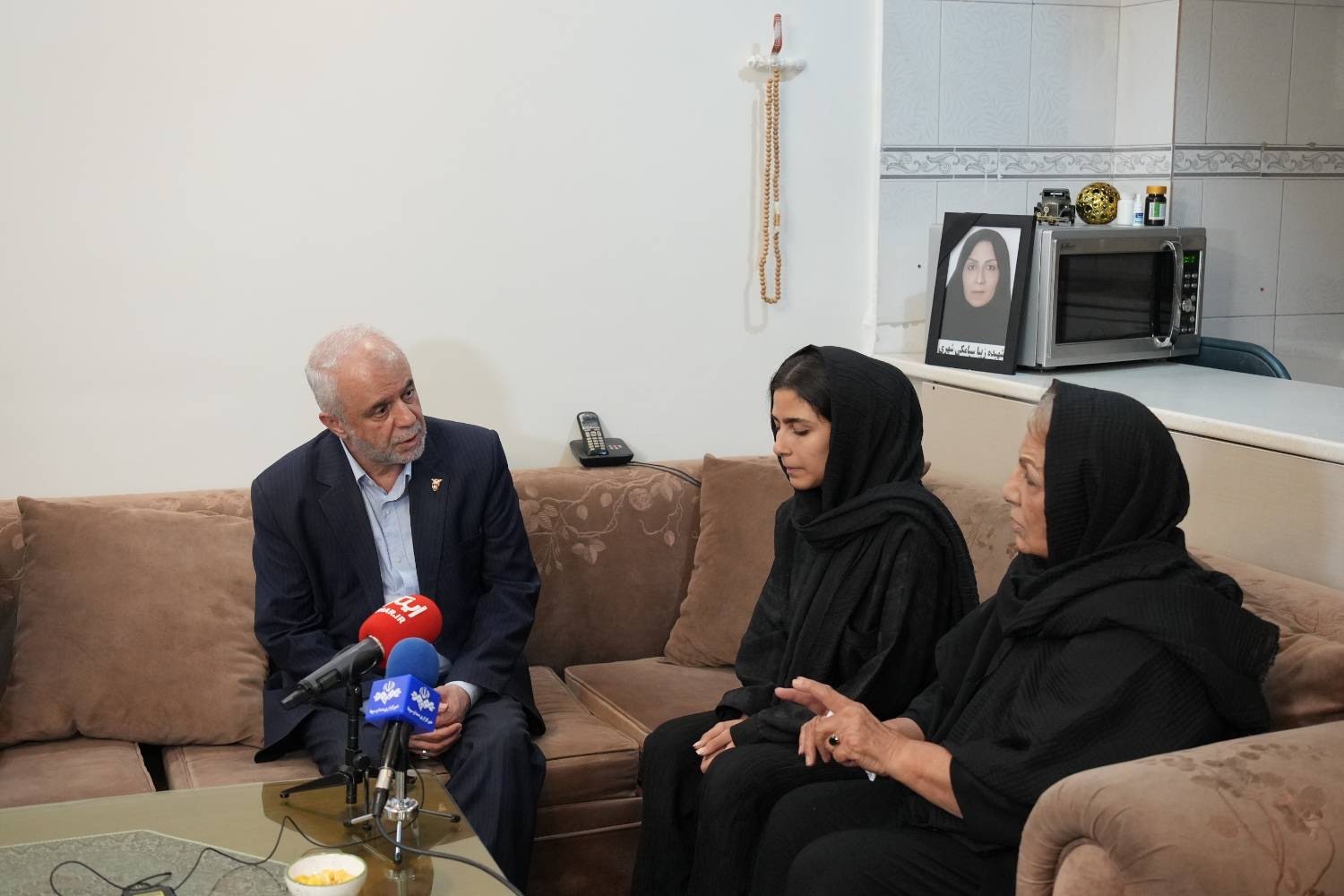 شهدا اوج شکوه و پیروزی ما در جنگ ۱۲ روزه بودند شهدا اوج شکوه و پیروزی ما در جنگ ۱۲ روزه بودند