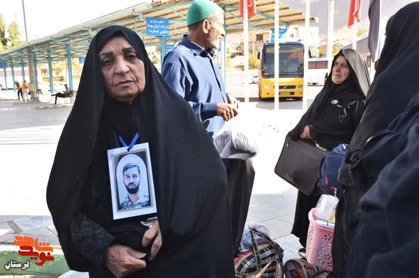 بدرقه خانواده شهدای اقتدار ایران جهت دیدار با رهبر انقلاب