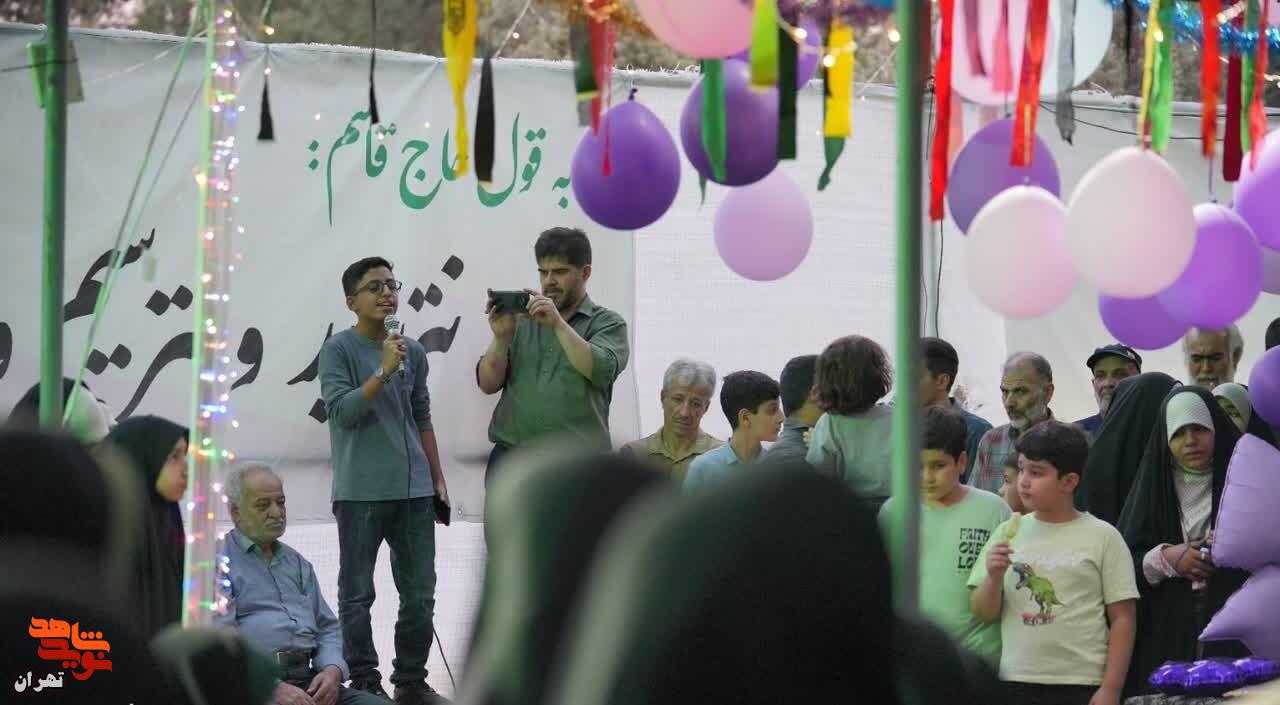 گزارش تصویری/جشن تولد شهیده «فاطمه سادات ساداتی ارمکی» در گلزار شهدا