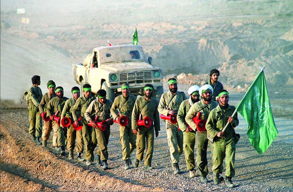 یکی از ضرورت‌های امروز، بازنگری در نحوه روایت دفاع مقدس برای نسل جدید است