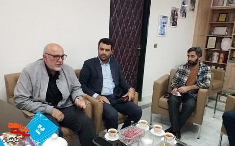 نشست مدیرکل بنیاد شهید و امورایثارگران مازندران با اعضای موسسه فرهنگی هنری هزار سنگر آمل برگزار شد