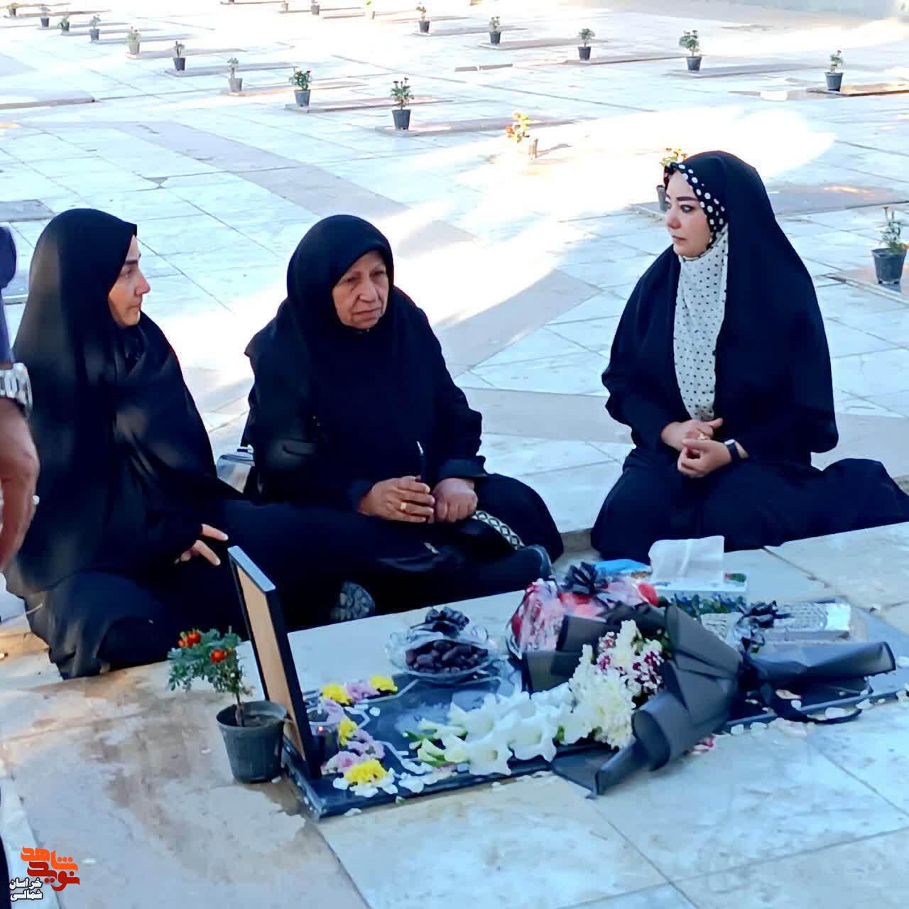 ضبط برنامه «پنج شنبه هایِ شهدایی» با نام و یاد شهداءِ گلگون کفن آغاز شد