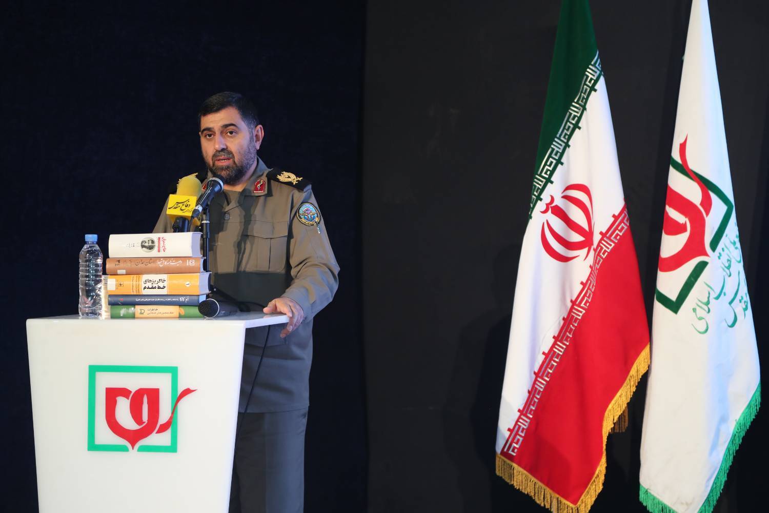 سردار امیریان: اولویت موزه ملی انقلاب اسلامی و دفاع مقدس نسل جدید است/ از برنامههای نخبگانی استقبال میکنیم سردار امیریان: اولویت موزه ملی انقلاب اسلامی و دفاع مقدس نسل جدید است/ از برنامههای نخبگانی استقبال میکنیم