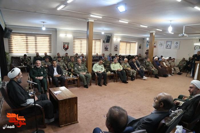 گزارش تصویری| دیدار مسئولان با نماینده مقام معظم رهبری