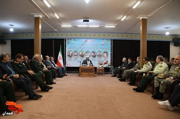 گزارش تصویری| دیدار مسئولان با نماینده مقام معظم رهبری