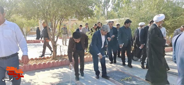 نامگذاری هفته دولت به یاد شهدای دولت یادآور فرهنگ عاشورایی است