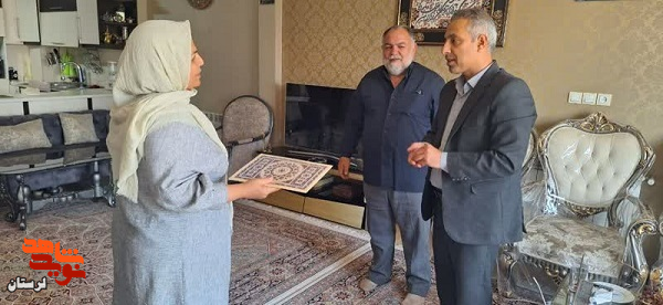 تجلیل از خانواده شهدای غریب و آزادگان متوفی بروجرد