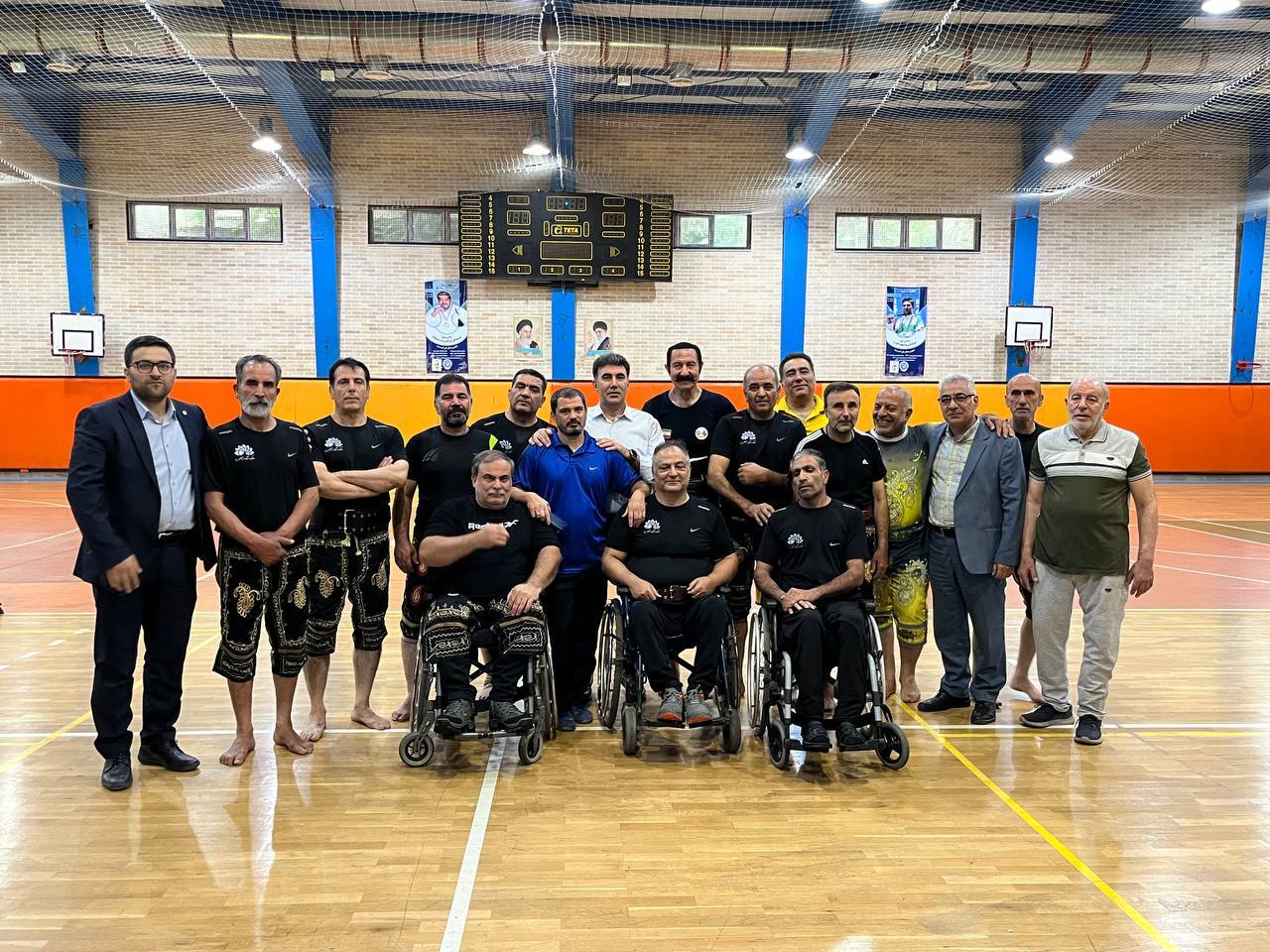 بازدید مدیرعامل صندوق قرض‌الحسنه شاهد از دهکده نشاط و گفت‌وگوی صمیمی با نخبگان و جانبازان ورزشی 