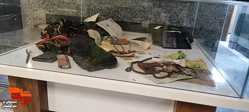 نمایشگاه آثار شهدا در بنیاد شهید و امورایثارگران زاهدان