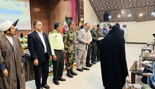 مراسم تجلیل از پیشکسوتان دفاع مقدس در زاهدان برگزار شد