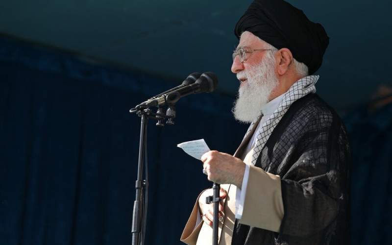 آن روز «امام نصر»، خطبه جمعه را چراغ چشم تاریخ کرد آن روز «امام نصر»، خطبه جمعه را چراغ چشم تاریخ کرد