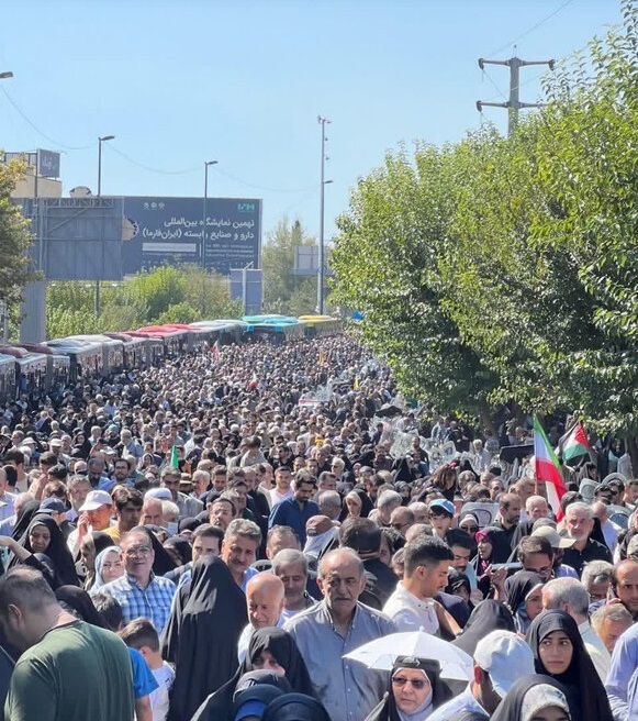 آن روز «امام نصر»، خطبه جمعه را چراغ چشم تاریخ کرد آن روز «امام نصر»، خطبه جمعه را چراغ چشم تاریخ کرد