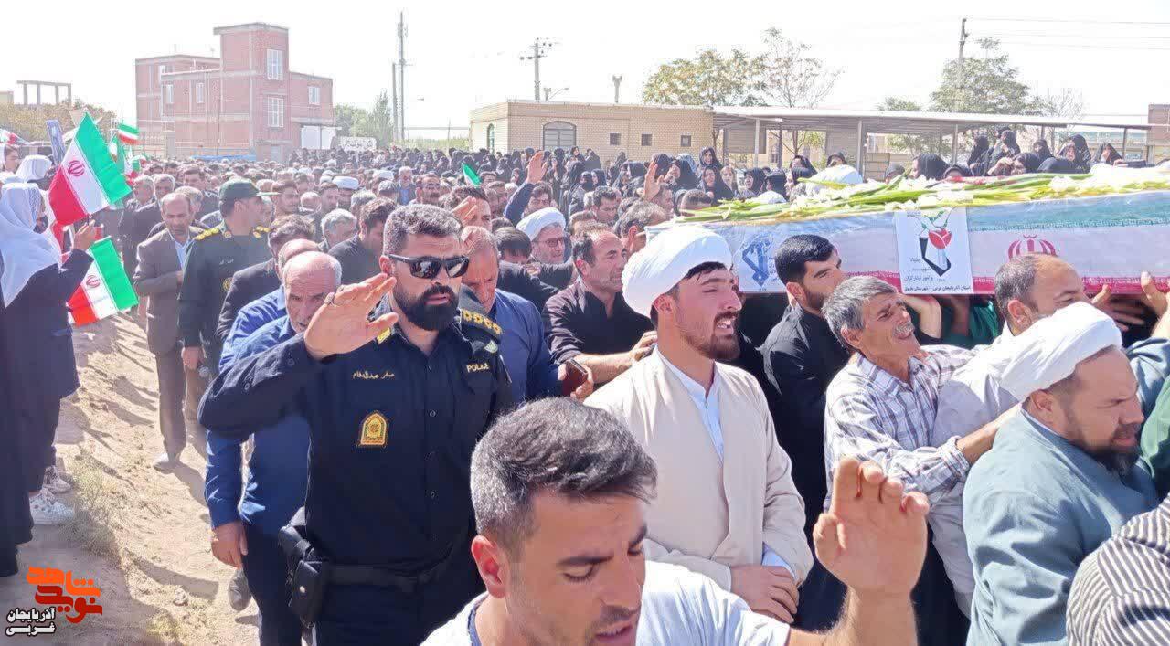 تشييع پيکر مطهر حجت‌الاسلام  والمسلمین شهید علیرضا ولی‌زاده در باروق