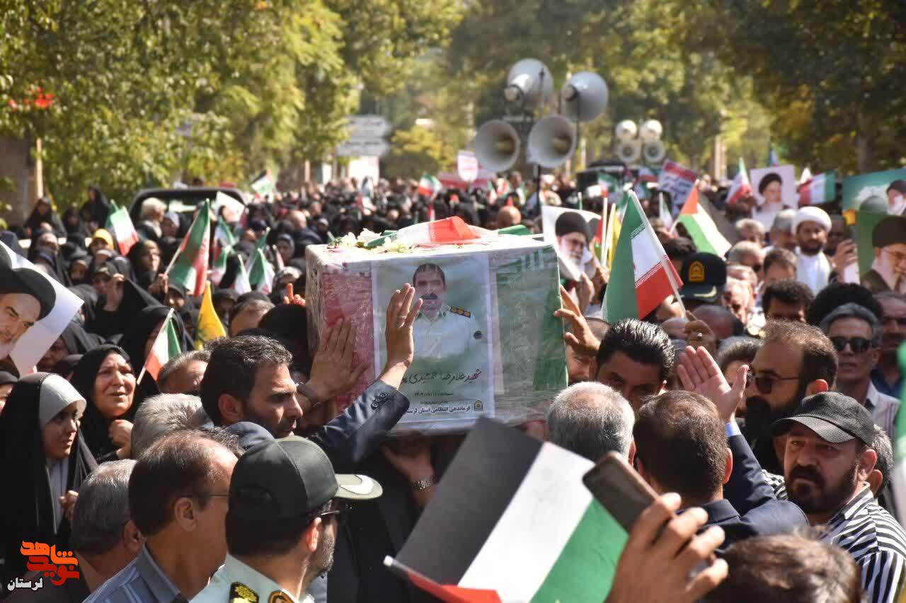 پیکر شهید «غلامرضا جمشیدی پور» در خرم آباد تشییع شد