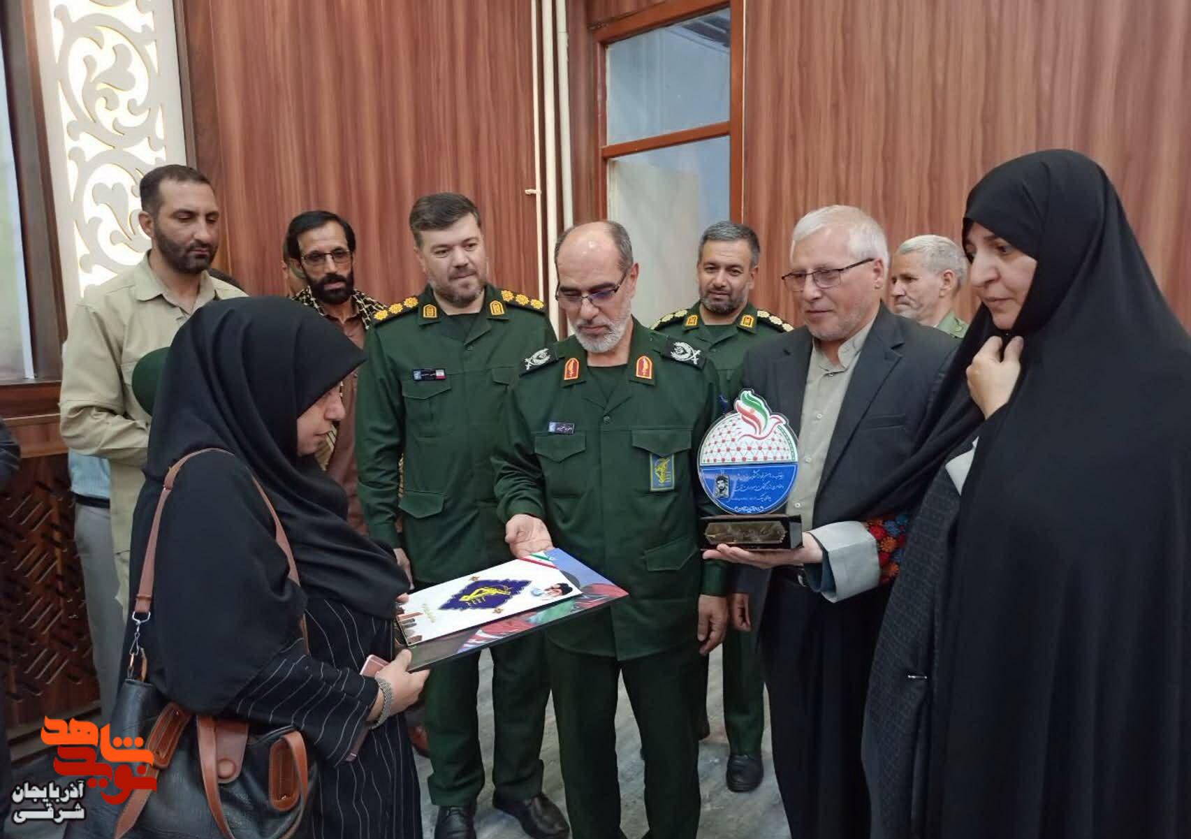 «مادران چشم انتظار»